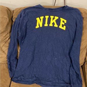 Men’s Nike T-shirt